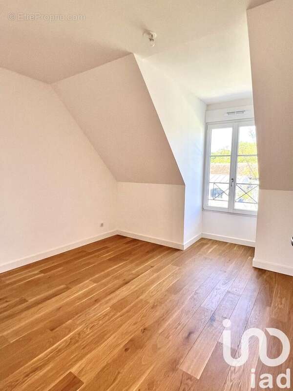 Photo 8 - Appartement à MAISONS-LAFFITTE