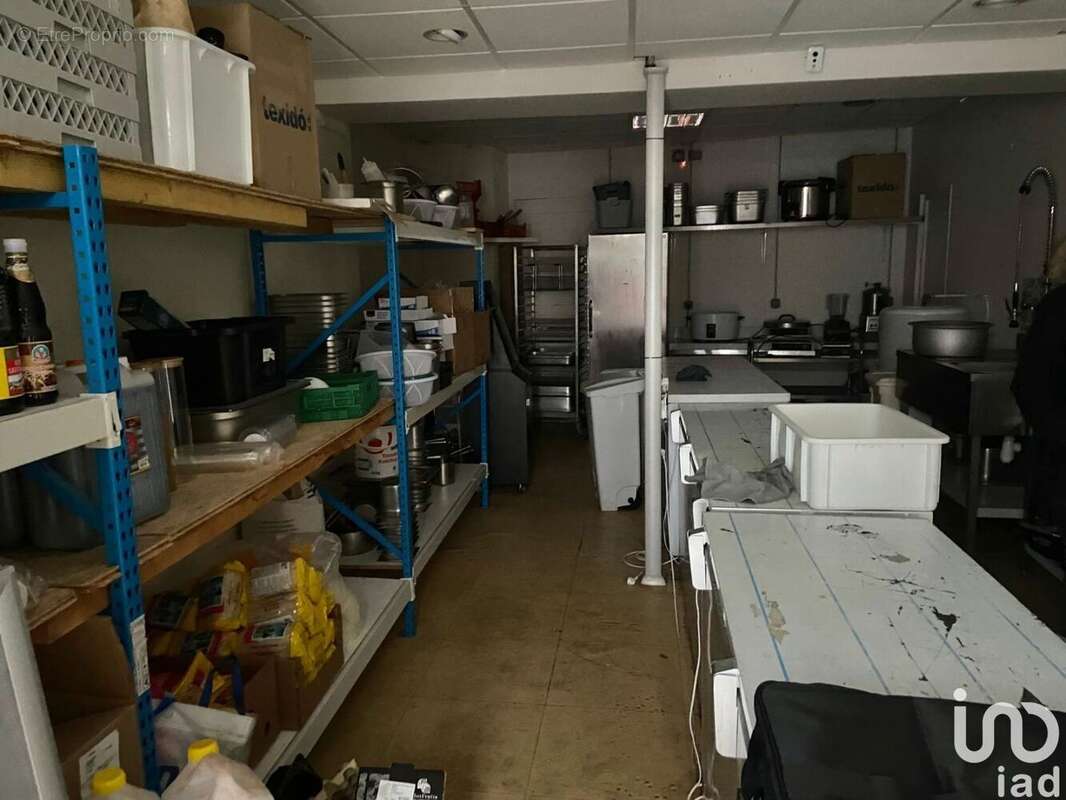 Photo 2 - Commerce à TOURS