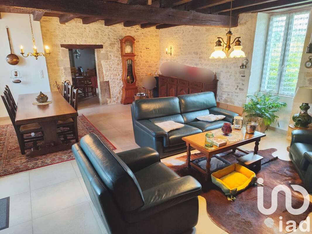 Photo 3 - Maison à SAINT-CLAUD