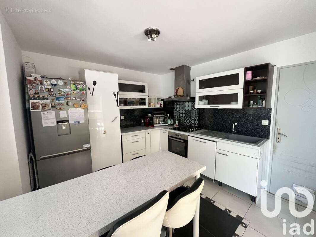 Photo 4 - Maison à LIVRON-SUR-DROME