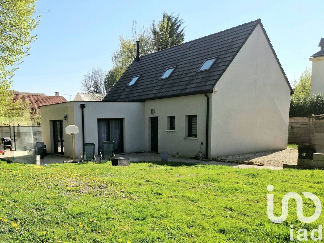 Photo 1 - Maison à GUIGNES