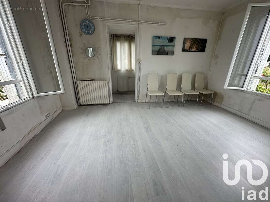 Photo 5 - Maison à PLOUNEVEZ-MOEDEC