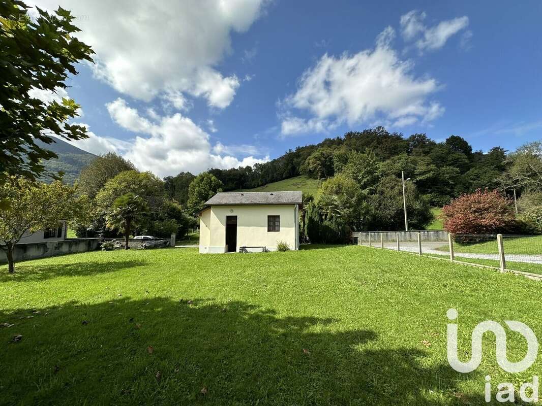 Photo 3 - Terrain à SAINT-PE-DE-BIGORRE