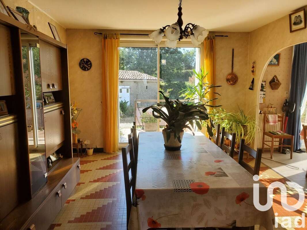 Photo 4 - Maison à LA TARDIERE