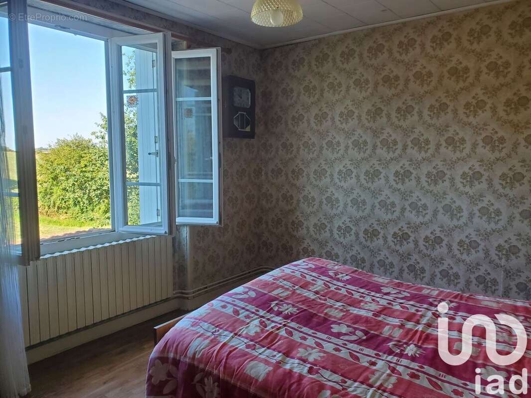 Photo 8 - Maison à LA TARDIERE