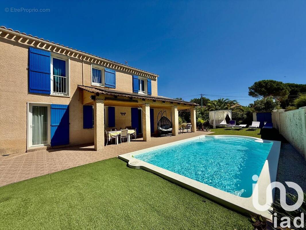 Photo 1 - Maison à LE CANNET-DES-MAURES