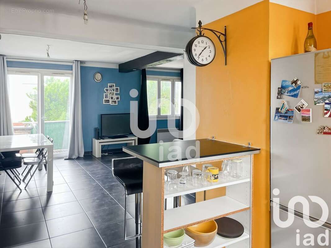 Photo 2 - Appartement à NIMES