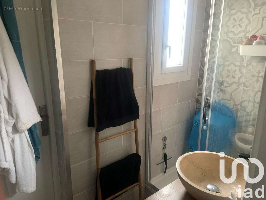 Photo 5 - Appartement à SAINTE-GENEVIEVE-DES-BOIS