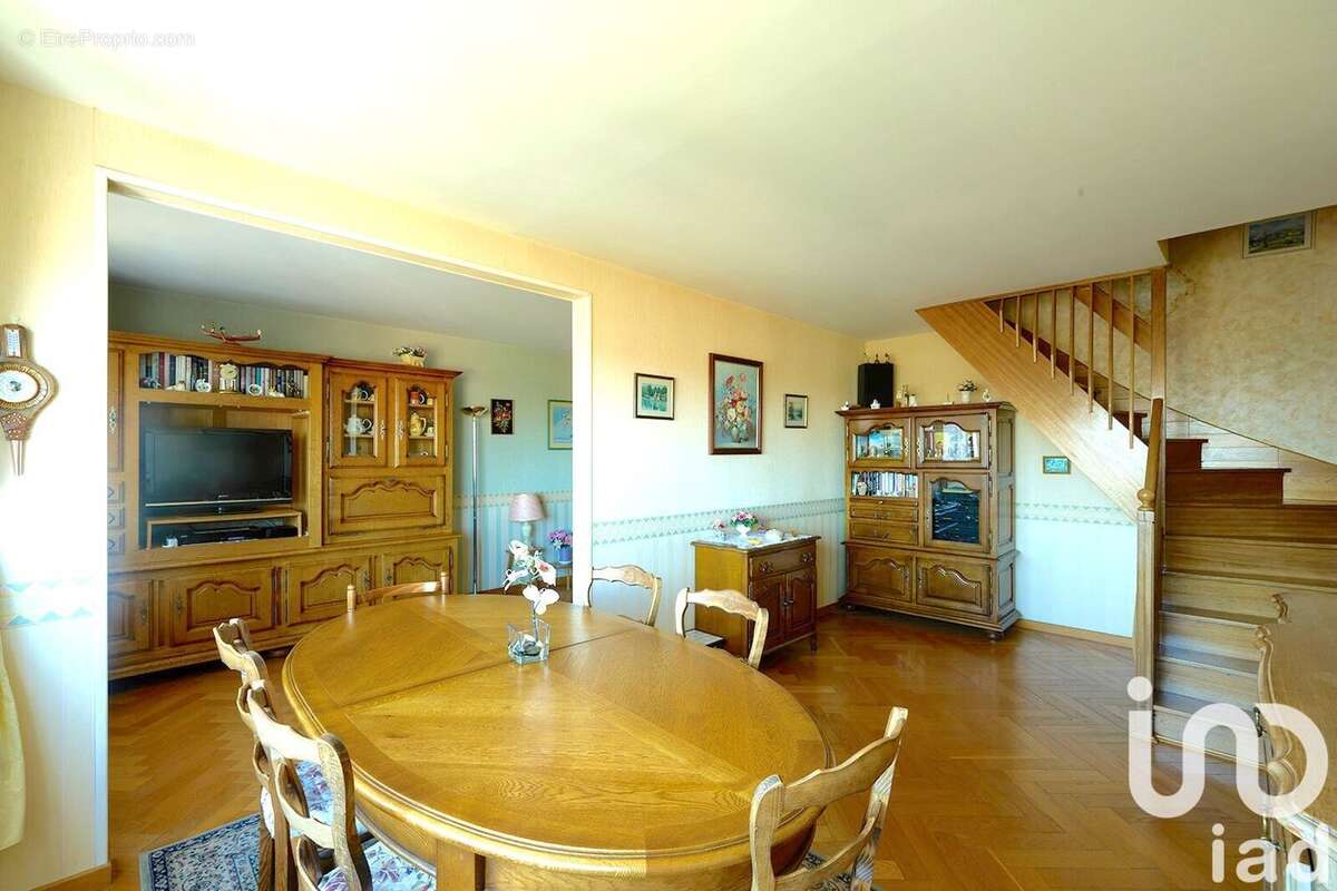 Photo 2 - Appartement à SAINT-GRATIEN