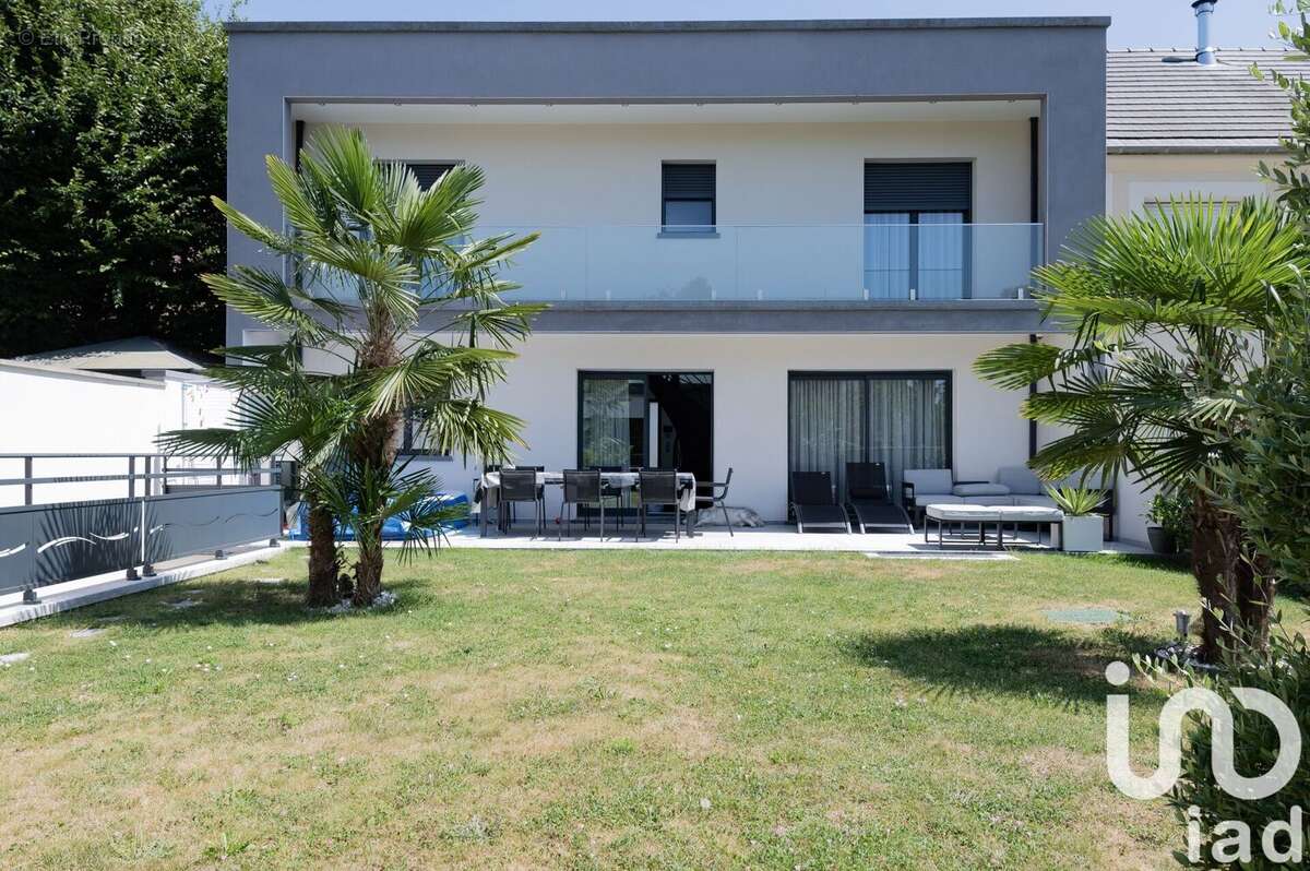 Photo 2 - Maison à SAVIGNY-SUR-ORGE