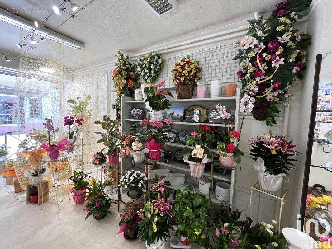 Photo 1 - Commerce à TARASCON-SUR-ARIEGE