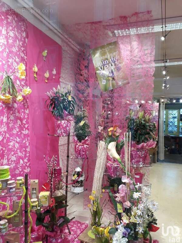 Photo 6 - Commerce à TARASCON-SUR-ARIEGE