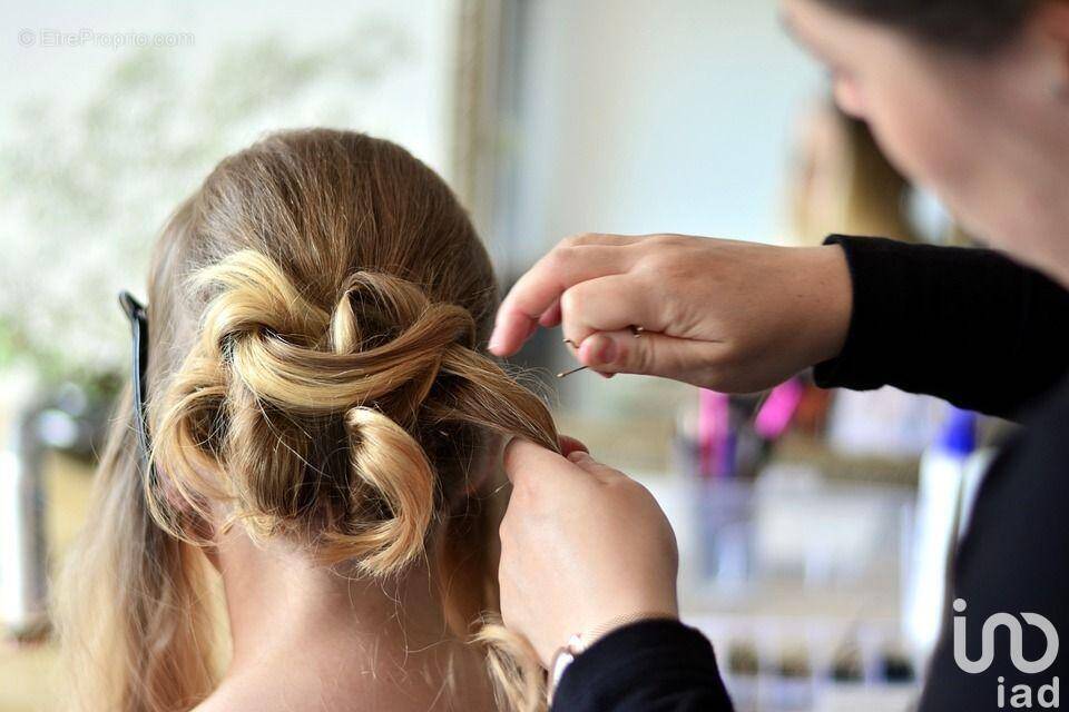 Photo 1 - Commerce à LA GRAND-CROIX