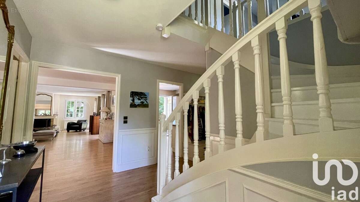 Photo 6 - Maison à GOUVIEUX