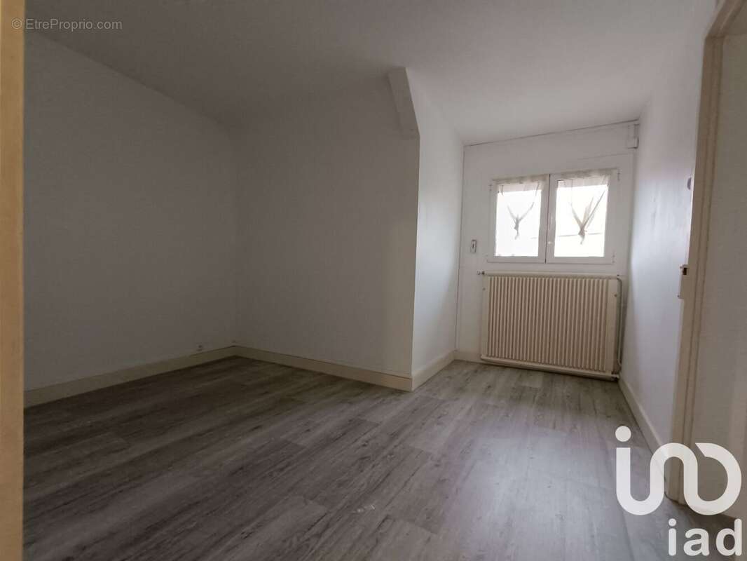 Photo 9 - Maison à VITRY-SUR-LOIRE