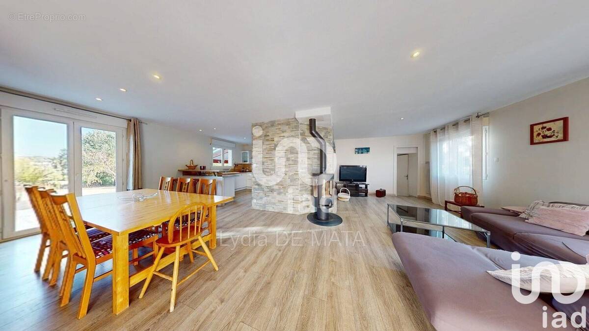 Photo 1 - Maison à MENVILLE