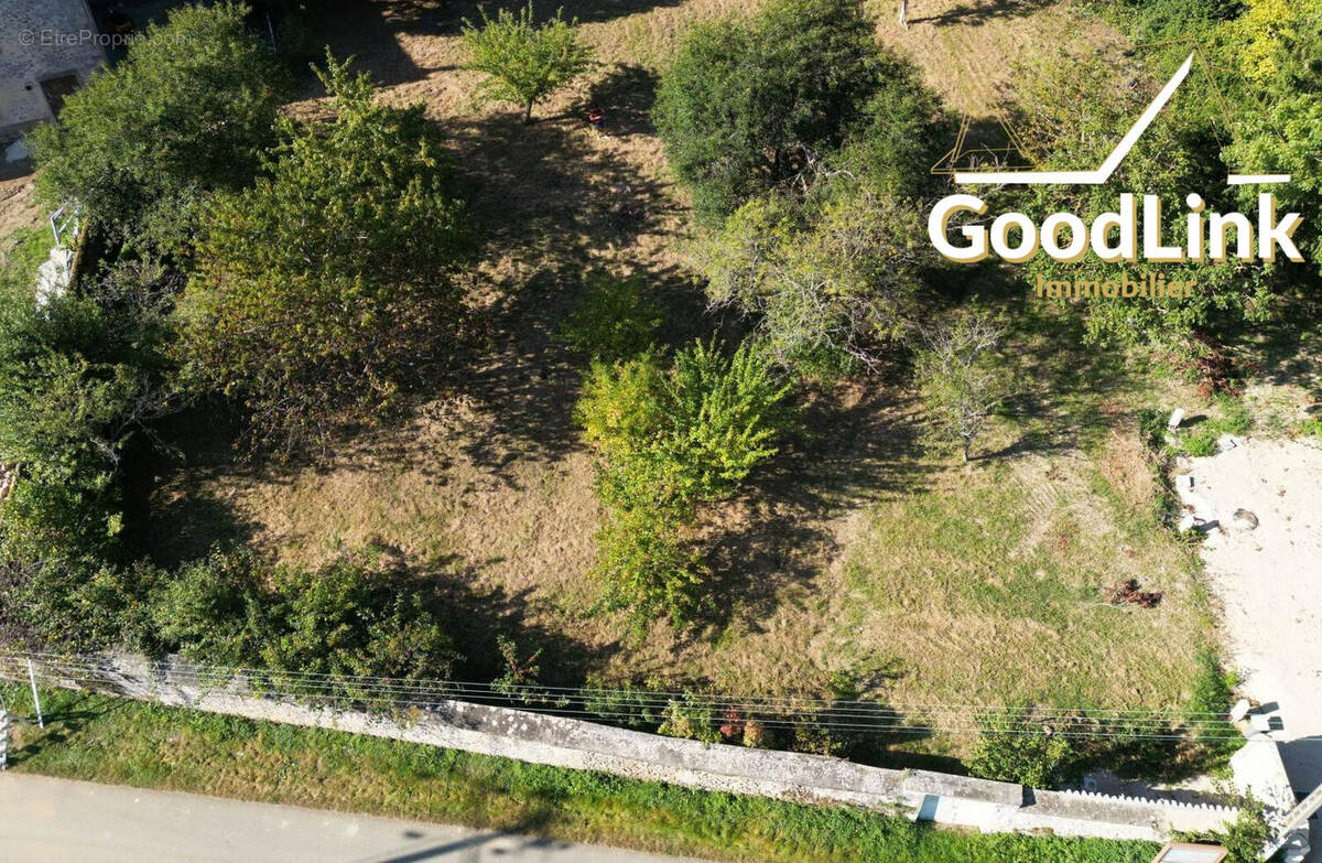 Terrain à GOMETZ-LA-VILLE