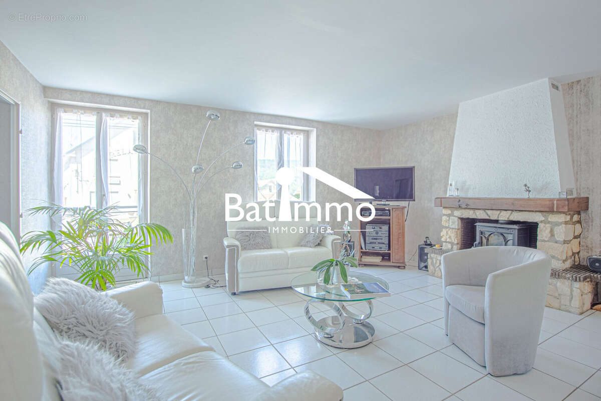 Maison à CORNY-SUR-MOSELLE