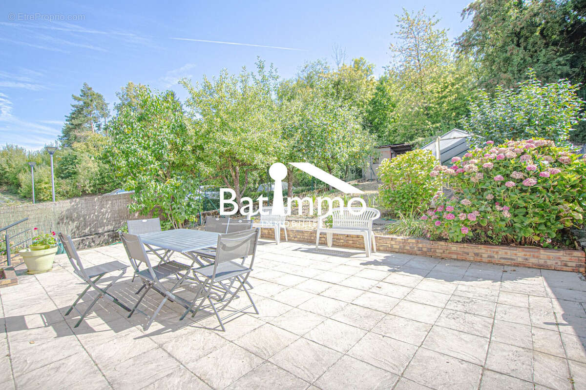 Maison à CORNY-SUR-MOSELLE