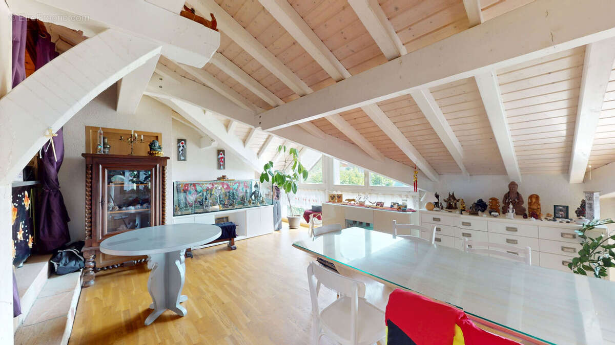 Maison à PERRIGNIER