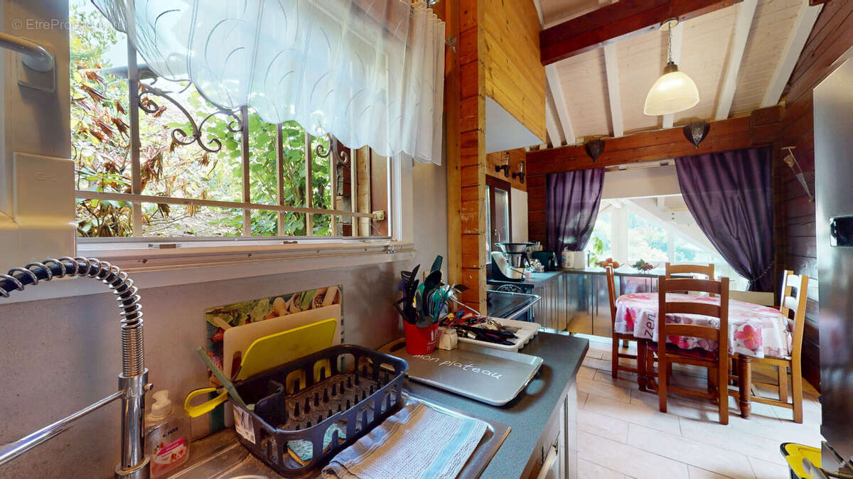 Maison à PERRIGNIER