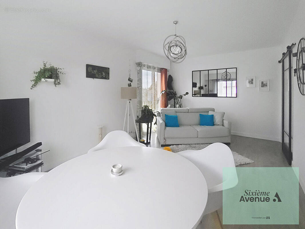 Appartement à OUISTREHAM