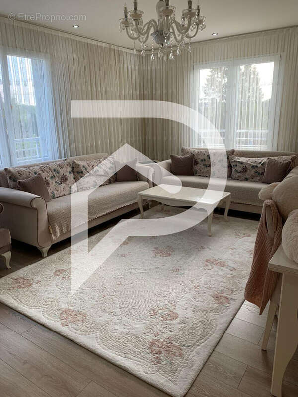 Appartement à LAIGNEVILLE