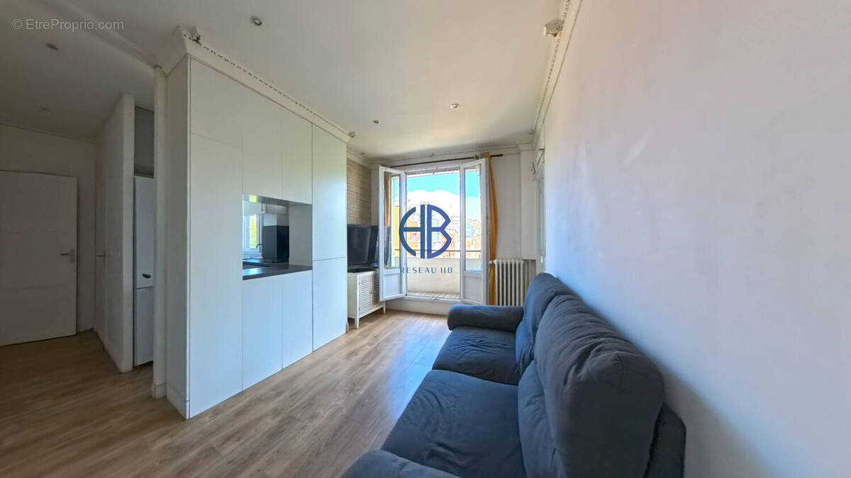 Appartement à AUBERVILLIERS