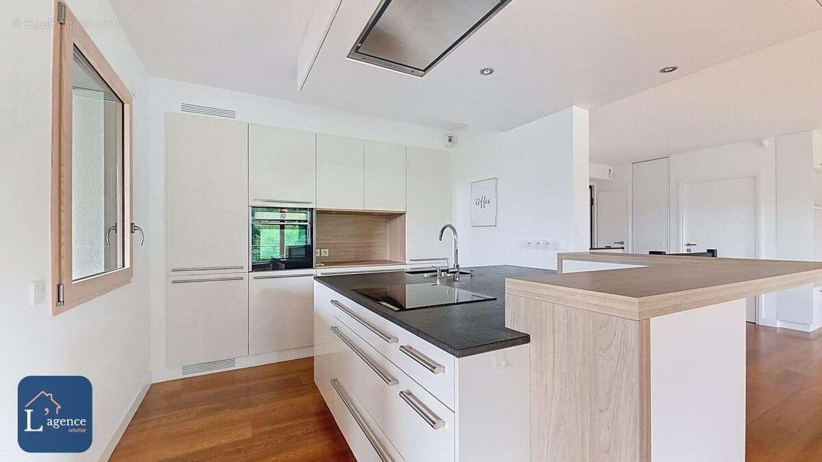 Appartement à DIVONNE-LES-BAINS