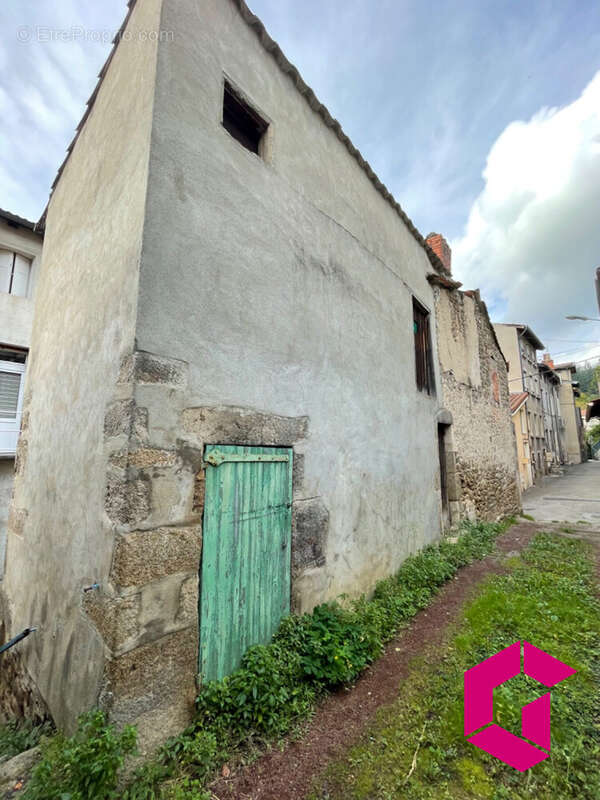 Maison à BOURG-ARGENTAL