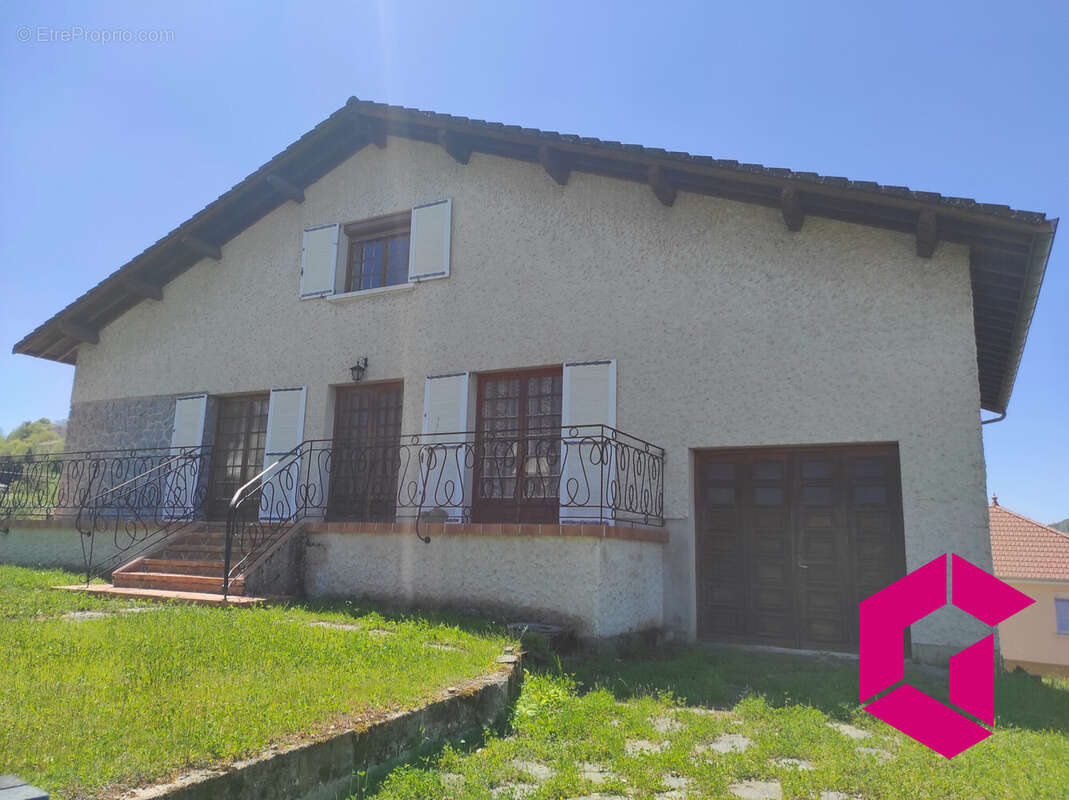 Maison à YSSINGEAUX