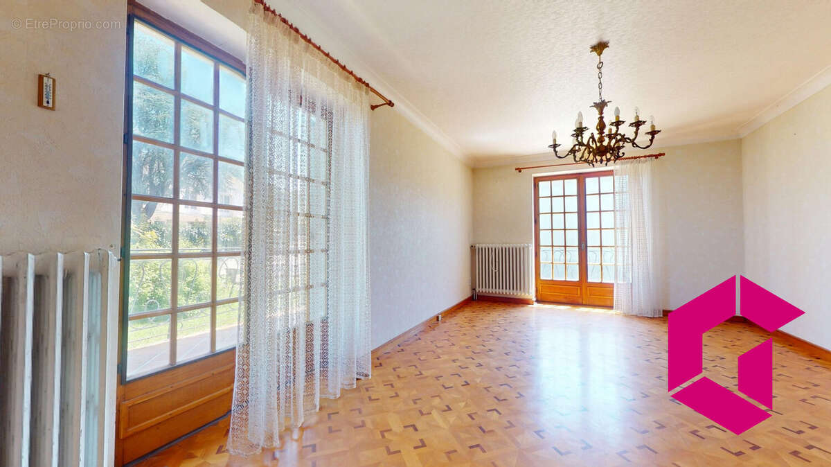 Maison à YSSINGEAUX