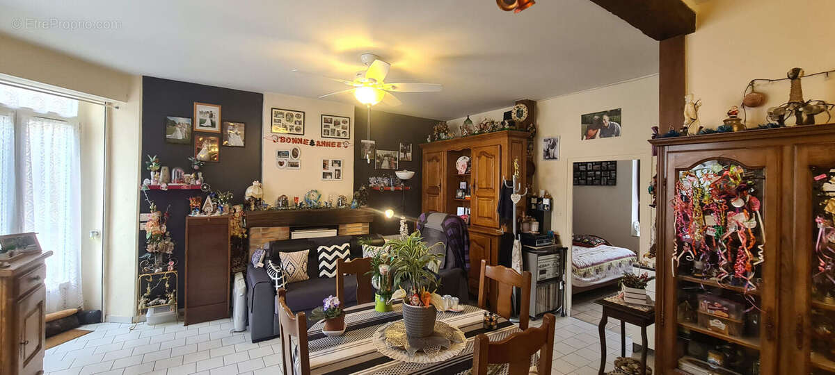 Maison à FERRIERES-EN-GATINAIS