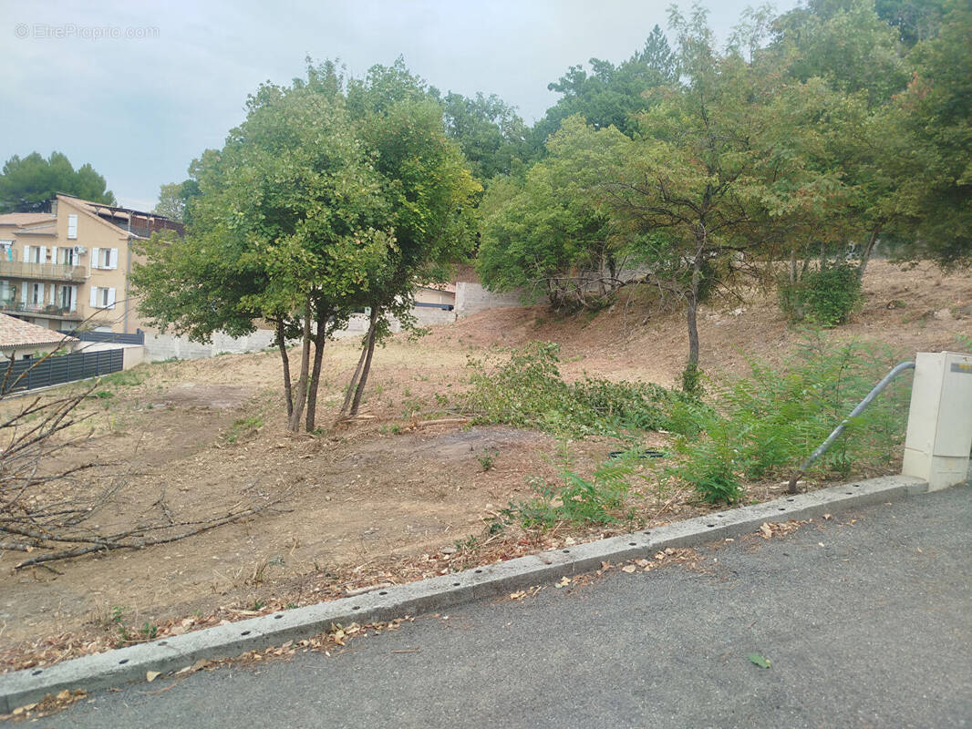 Terrain à DIGNE-LES-BAINS