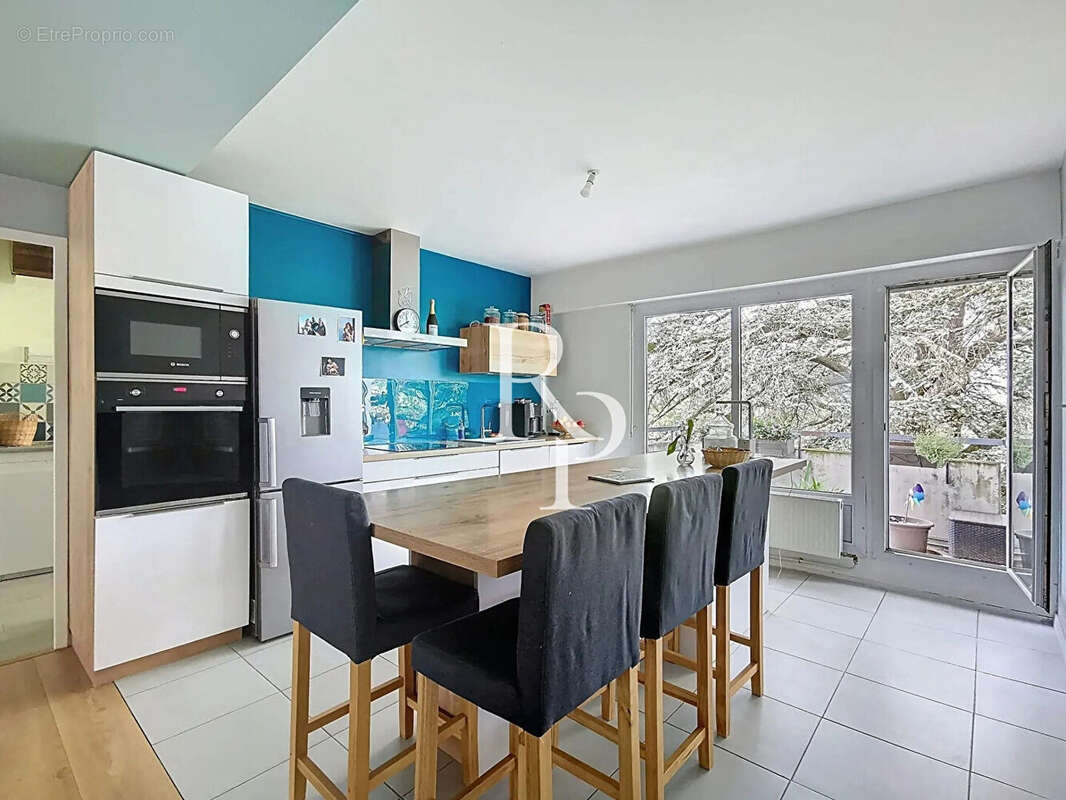 Appartement à LYON-9E