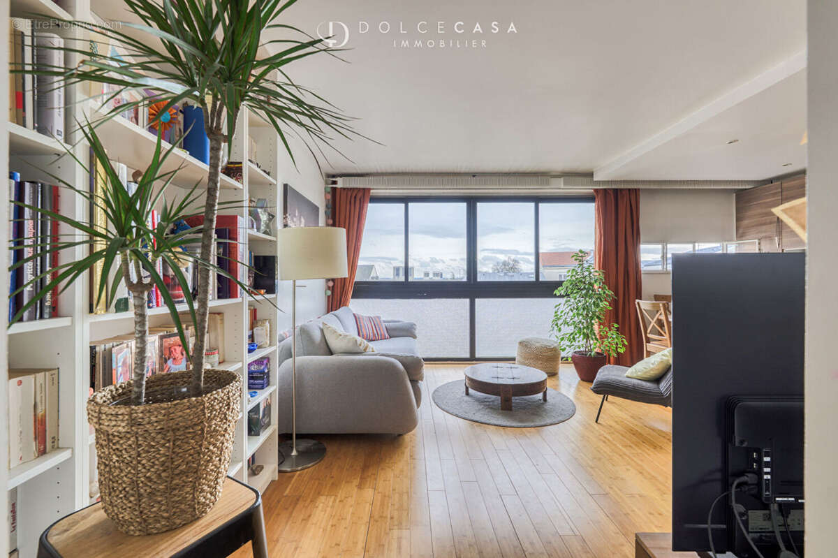 Appartement à NOGENT-SUR-MARNE