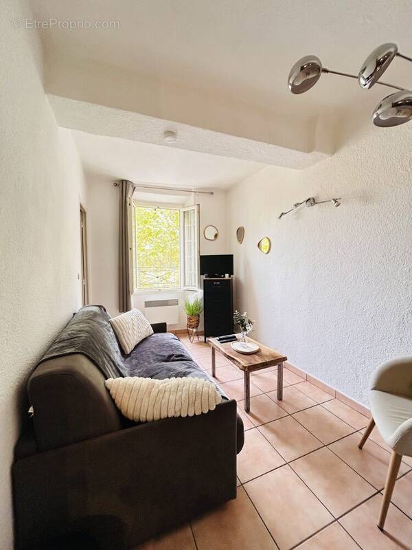 Appartement à LE MUY