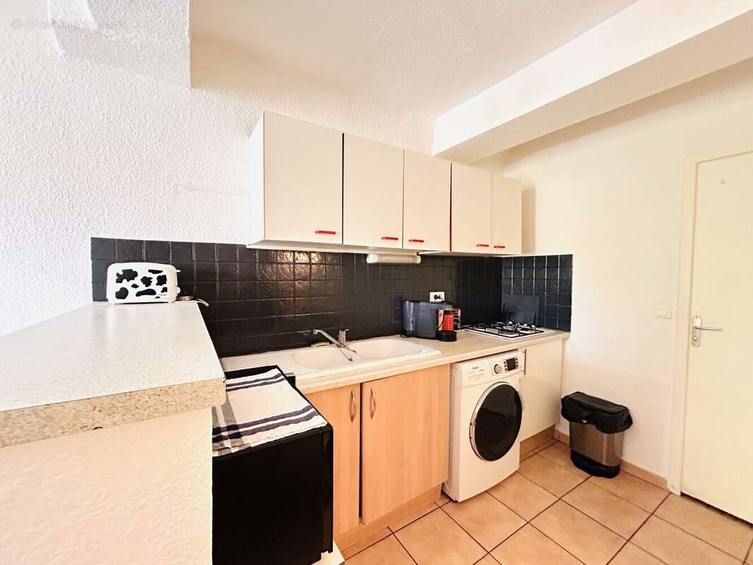 Appartement à LE MUY