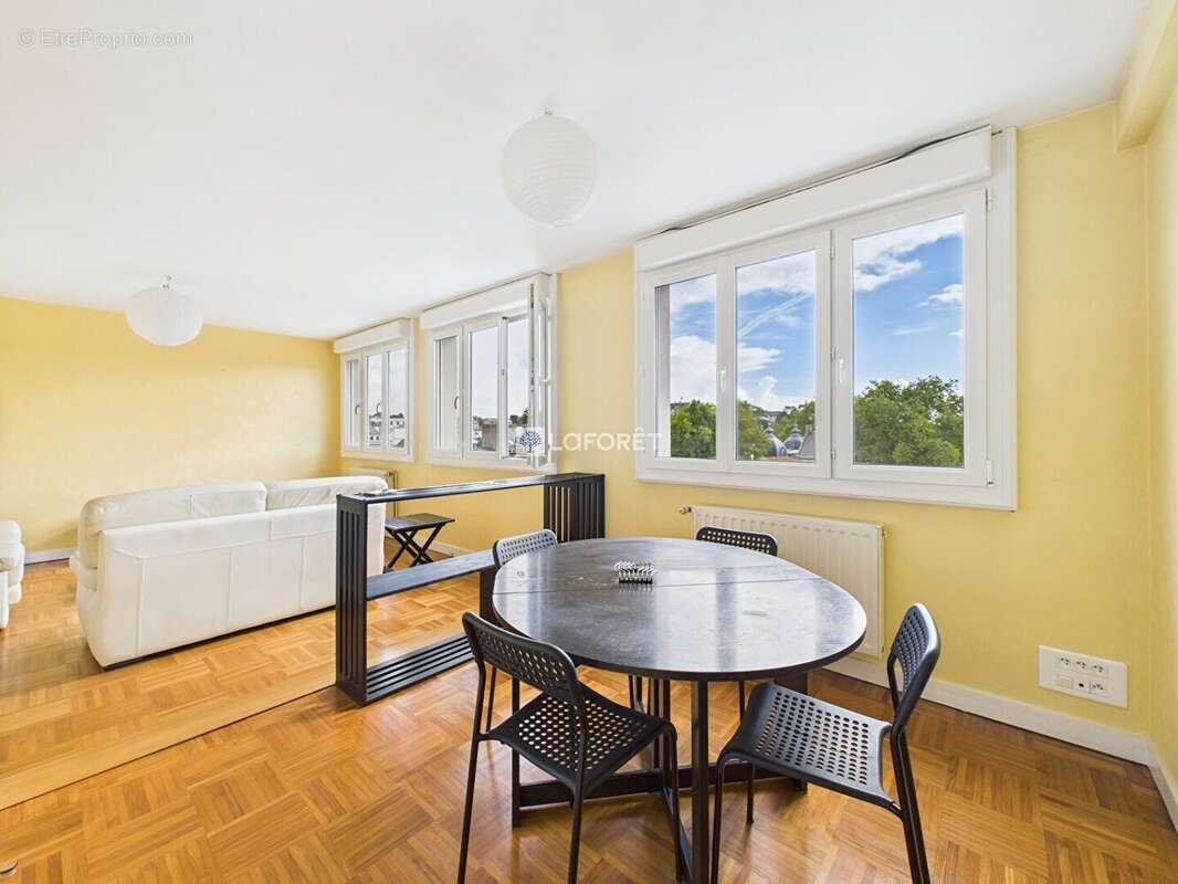 Appartement à QUIMPER