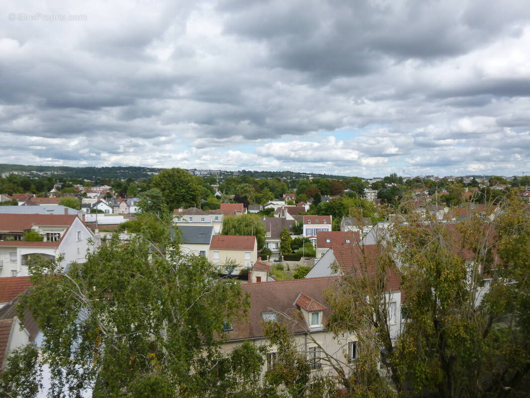 Appartement à SAINT-GRATIEN