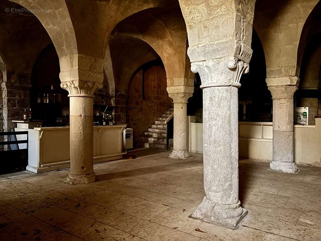 Commerce à POITIERS