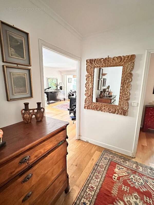 Appartement à JOUY-EN-JOSAS