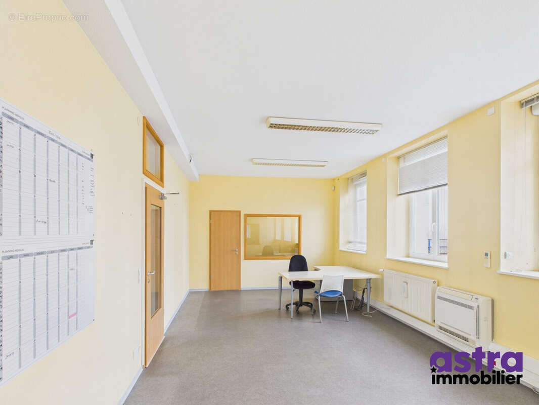 Commerce à WALDIGHOFEN