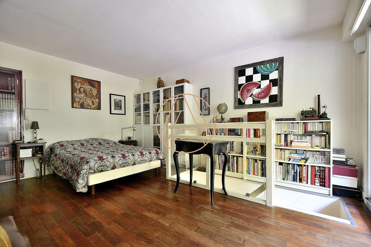 Appartement à SAINT-MAUR-DES-FOSSES