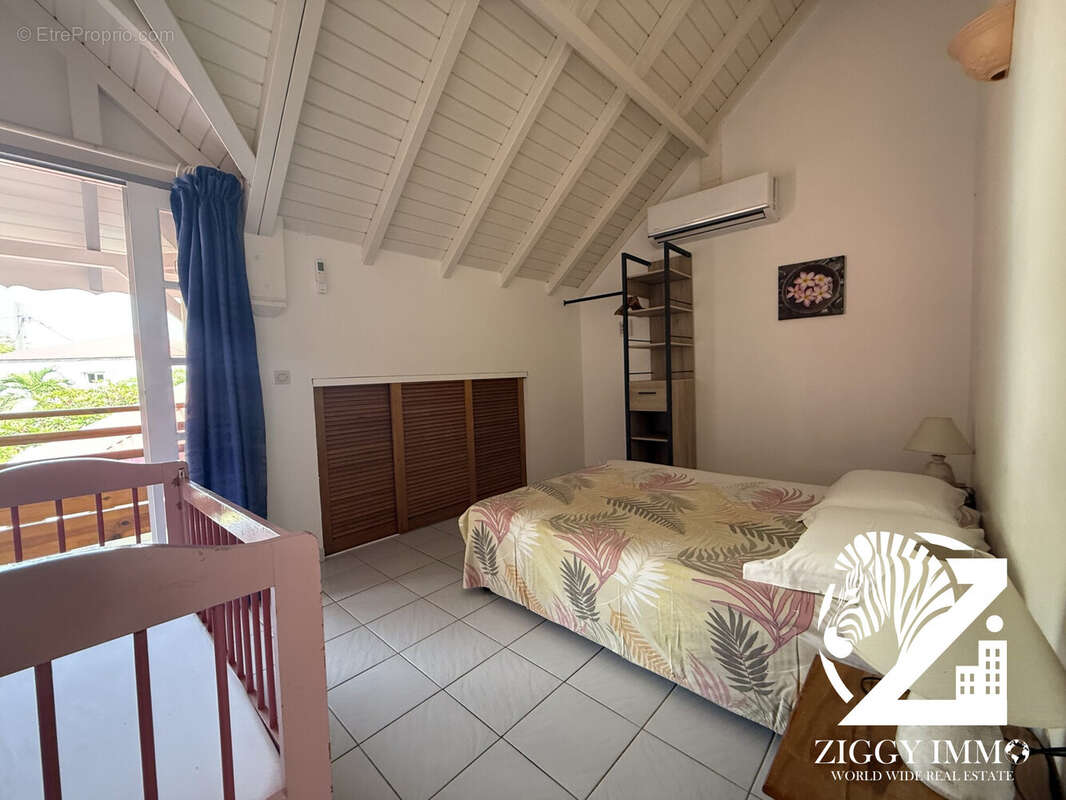 Maison à TERRE-DE-HAUT