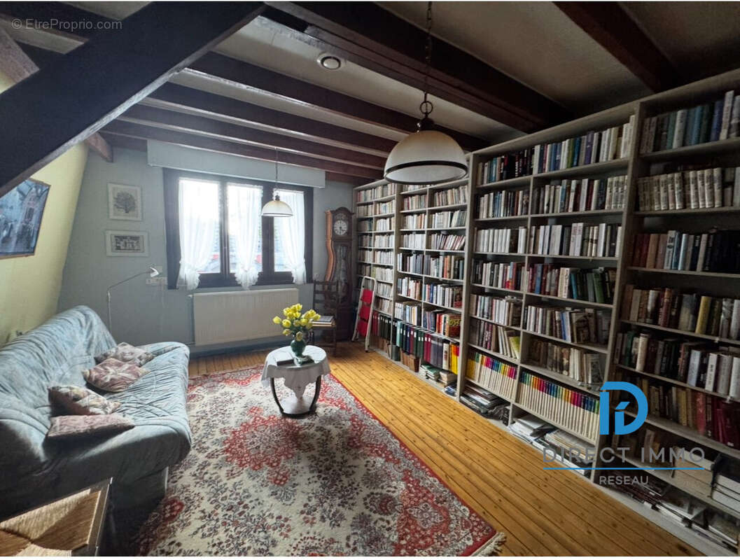 Maison à NEUVILLE-SAINT-VAAST