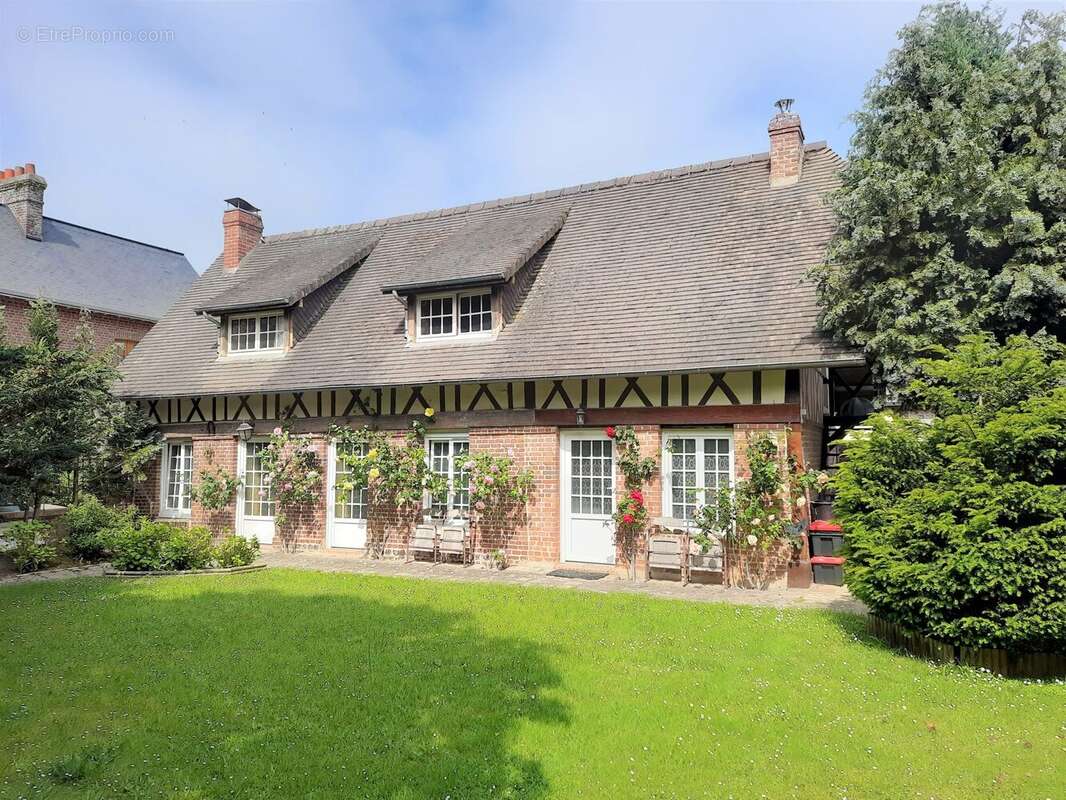 Maison à VEULES-LES-ROSES