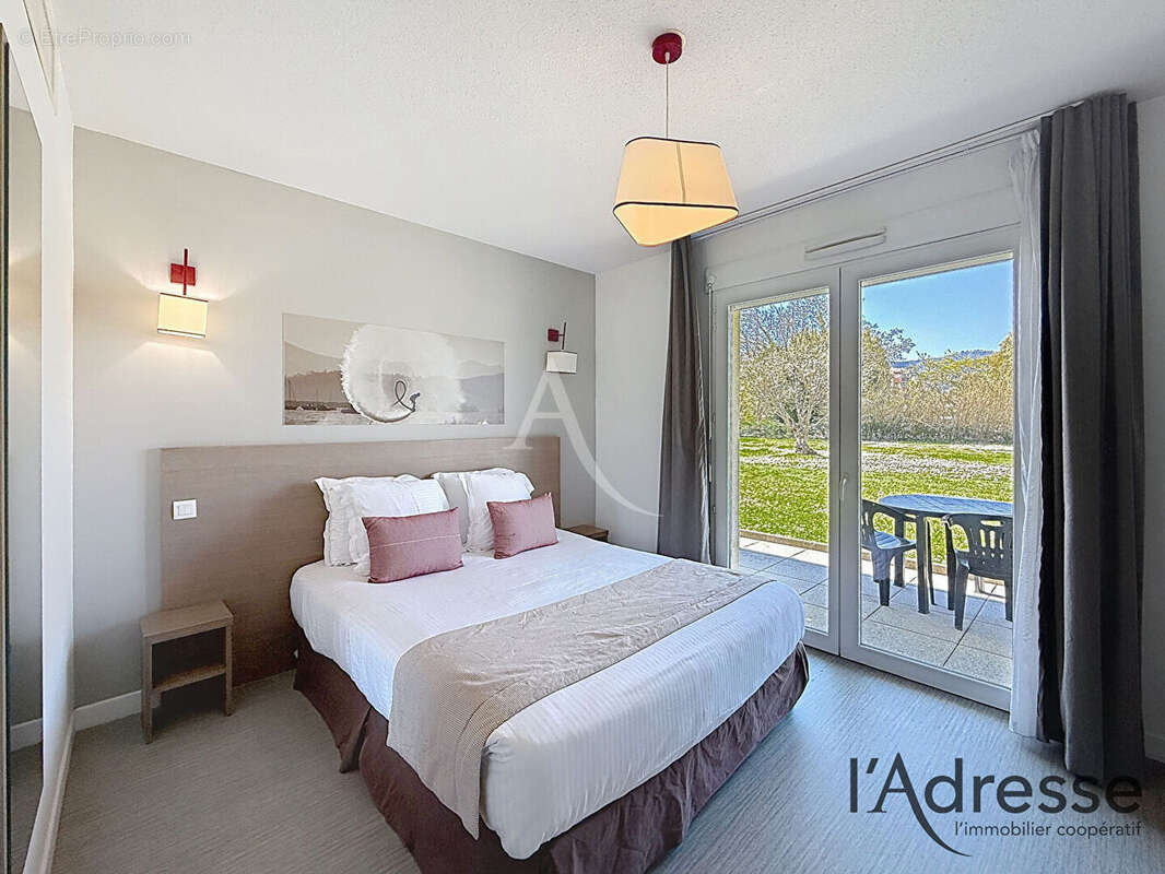 Appartement à MANDELIEU-LA-NAPOULE