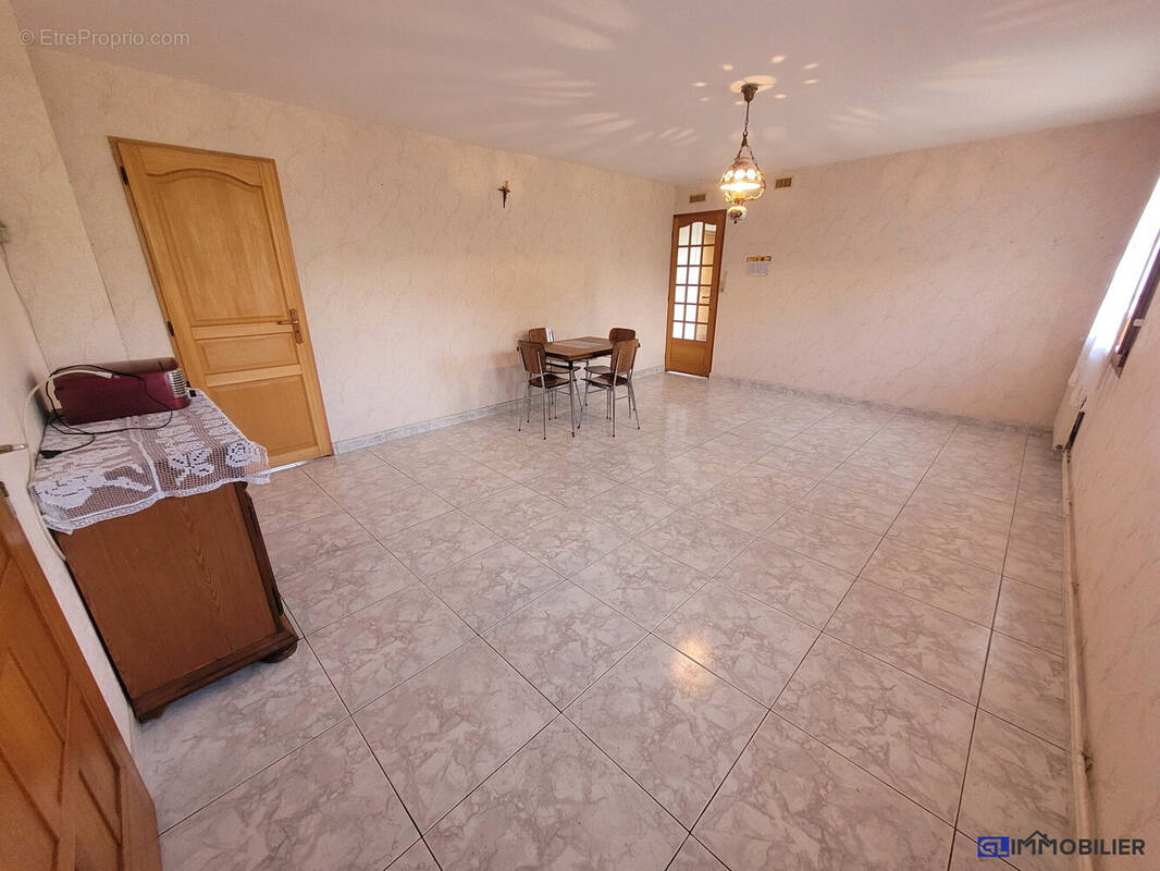 Maison à GRAINVILLE-LANGANNERIE