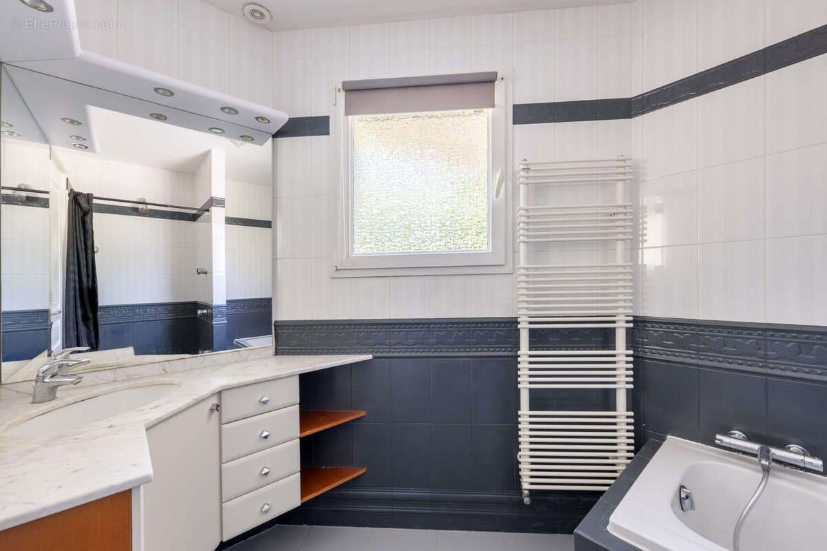 Maison à CHARANTONNAY